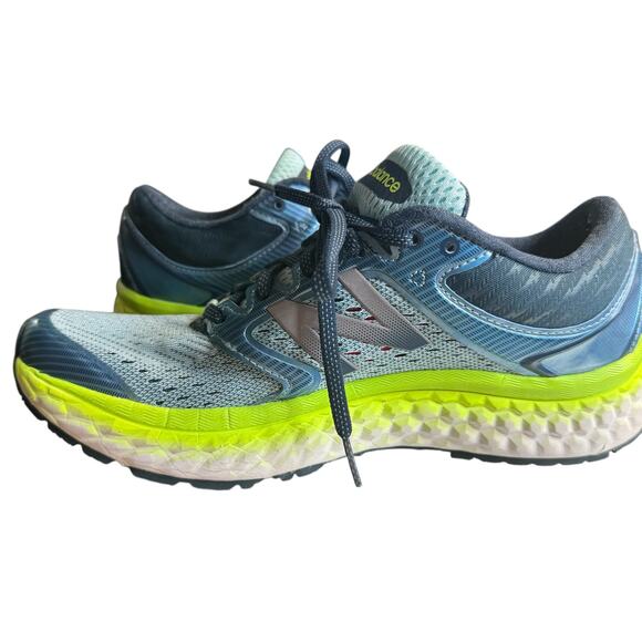 New Balance Fresh Foam 1080v7 Running Shoes, Blue Yellow, Women's 8.5 - Picture 9 of 10